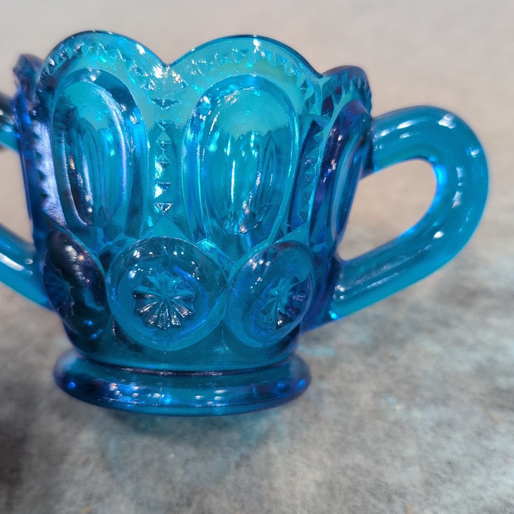 Vintage Blue Glassware Set Moon and Star Sugar Bowl & Scalloped Swirl Bowl Aqua - Picture 5 of 9